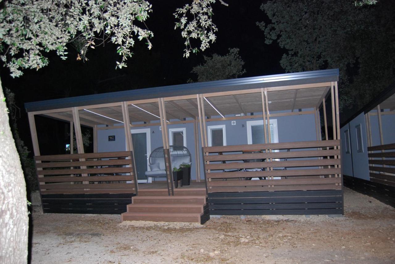 Lily C Vila Pakoštane Exterior foto